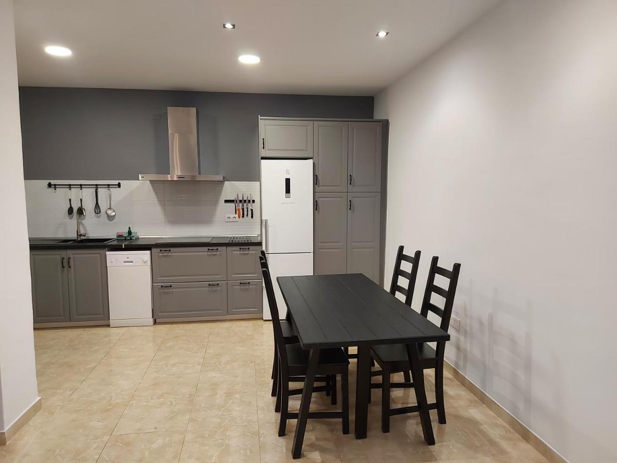 Loft Escobar Apartment Нерха Екстериор снимка